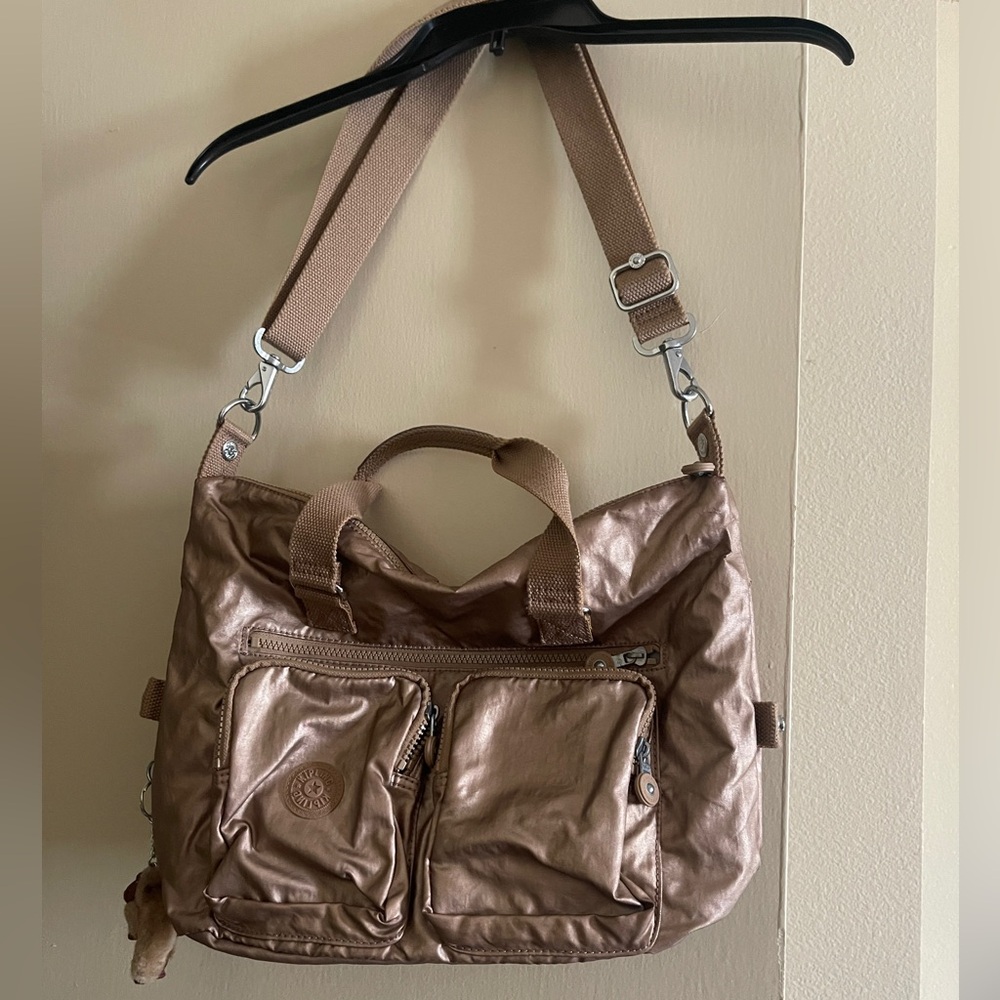 Women’s Kipling Tote bag w/ strap